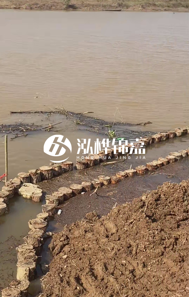 挖機(jī)挖淤泥一立方多少錢?長沙市清淤河道施工公司